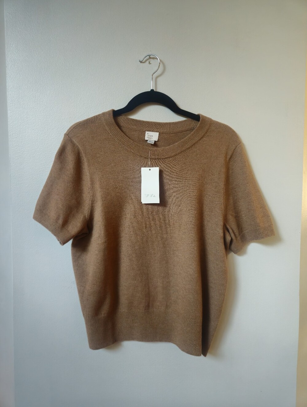 A New Day Women's Camel Brown Crew Neck Short Sleeve Sweater Top Size Large Soft
